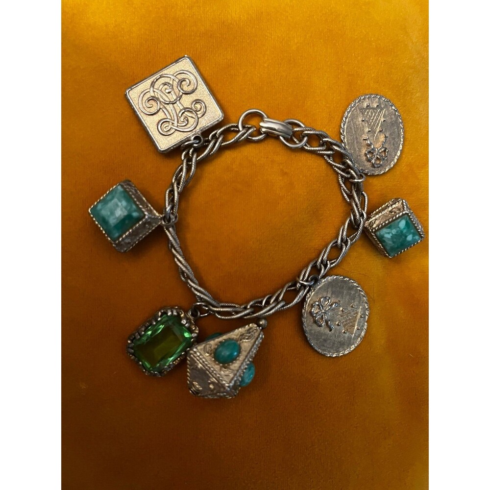 Vintage 1960’s Bracelet Large Charm Bracelet with Green faceted stones & Coins - Picture 3 of 4